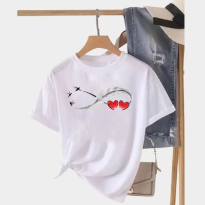 Women’s Love Heart Feather Graphic T-Shirt