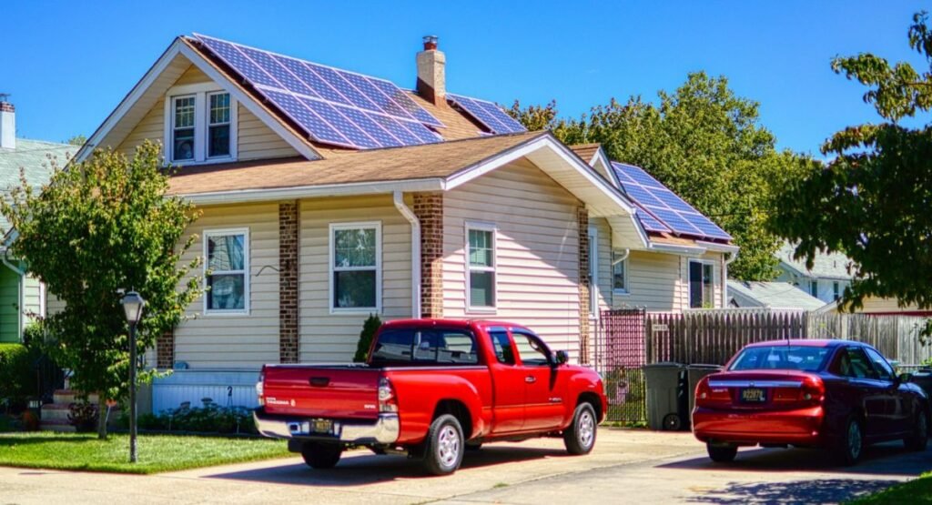 How Long Can a 15kWh Whole House Solar Generator Run Your Home?